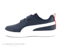 Puma COURTFLEX Bleu Marine - Basket Enfant Avec Scratches -Les Bonnes Chaussures cd24607c73b9e66c561f35ea11d5d5ef a315001 178872