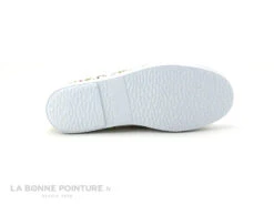 Cienta 70999 Blanc Fleuri - Tennis Toile Fille Sans Lacet -Les Bonnes Chaussures cd24607c73b9e66c561f35ea11d5d5ef img 1321.jpg 148359