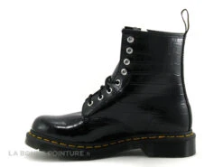 Dr. Martens Dr Martens 1460 Black Patent Croco - 26262001 - Boots Noir Verni 11 Dr. Martens Dr Martens 1460 Black Patent Croco - 26262001 - Boots Noir Verni -Les Bonnes Chaussures cd24607c73b9e66c561f35ea11d5d5ef img 5401.jpg 153980